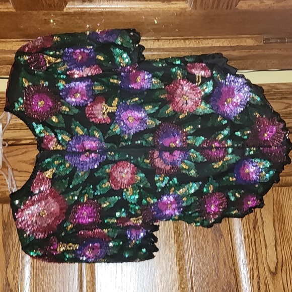 Vtg Sequin floral top - Picture 5 of 7